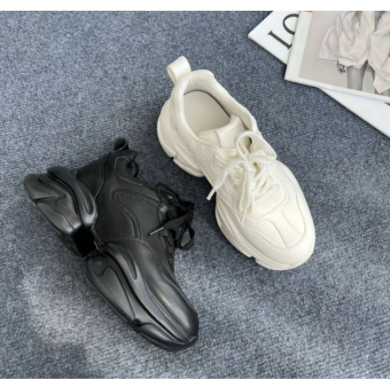 Shoes Shoes